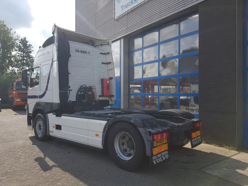 Volvo FM 420 Globetrotter XL Double tank - شاحنة جرار: صور 4 Volvo FM 420 Globetrotter XL Double tank - شاحنة جرار: صور 4