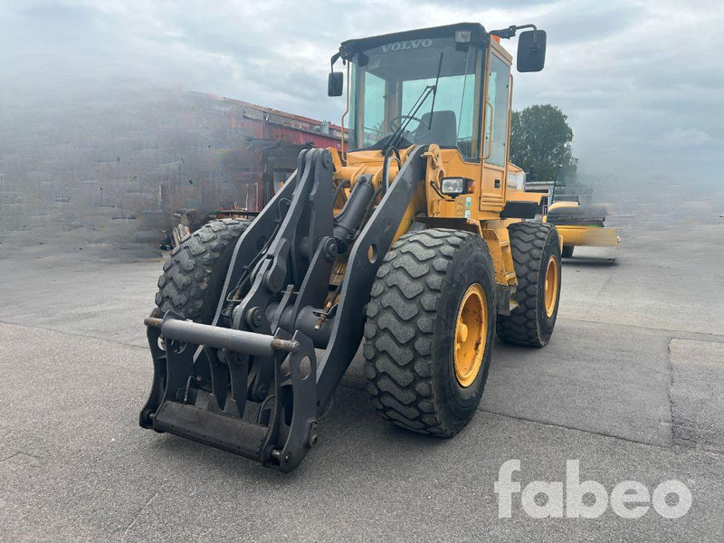 Volvo L70C - اللودر بعجل: صور 1 Volvo L70C - اللودر بعجل: صور 1