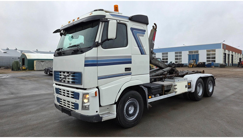 Volvo FH500 6X4 - شاحنة ذات الخطاف: صور 1 Volvo FH500 6X4 - شاحنة ذات الخطاف: صور 1