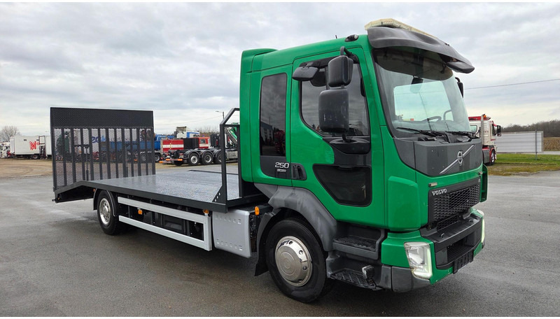 Volvo FL250 4X2 - شاحنة نقل سيارات شاحنة: صور 2 Volvo FL250 4X2 - شاحنة نقل سيارات شاحنة: صور 2