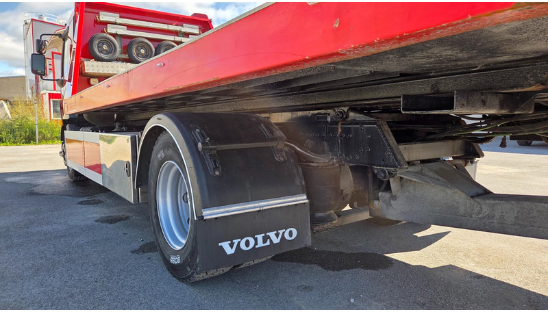 Volvo FL250 4X2 - سيارة السحب للتصليح: صور 5 Volvo FL250 4X2 - سيارة السحب للتصليح: صور 5