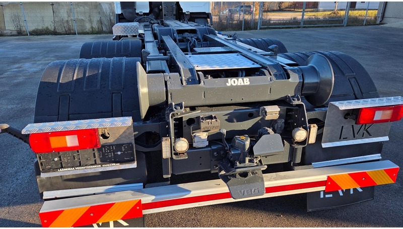 Volvo FM410 6X2*4 - شاحنة ذات الخطاف: صور 5 Volvo FM410 6X2*4 - شاحنة ذات الخطاف: صور 5