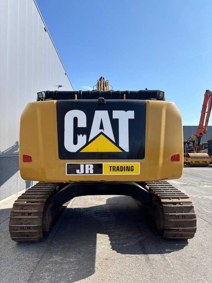 CAT 330 FL - حفارات زحافة: صور 4 CAT 330 FL - حفارات زحافة: صور 4