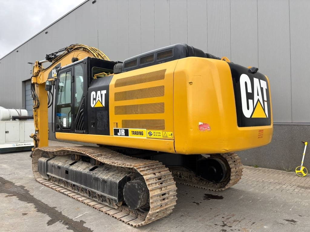 CAT 336F L XE (New Undercarriage)  - حفارات زحافة: صور 3 CAT 336F L XE (New Undercarriage)  - حفارات زحافة: صور 3