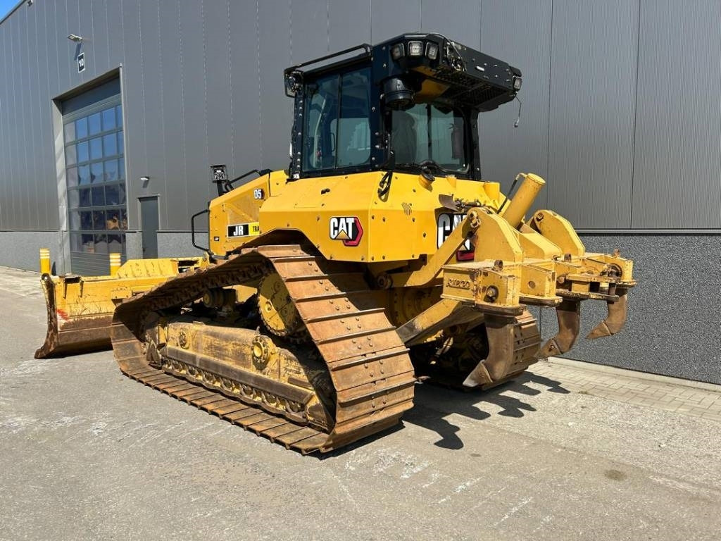 CAT D 5 LGP (new undercarriage + ripper) - بلدوزر: صور 3 CAT D 5 LGP (new undercarriage + ripper) - بلدوزر: صور 3