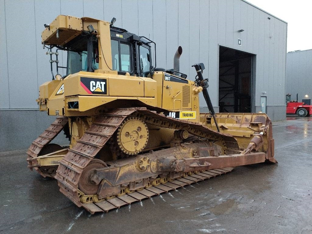 CAT D 6 T LGP (CE / New UC) - بلدوزر: صور 4 CAT D 6 T LGP (CE / New UC) - بلدوزر: صور 4