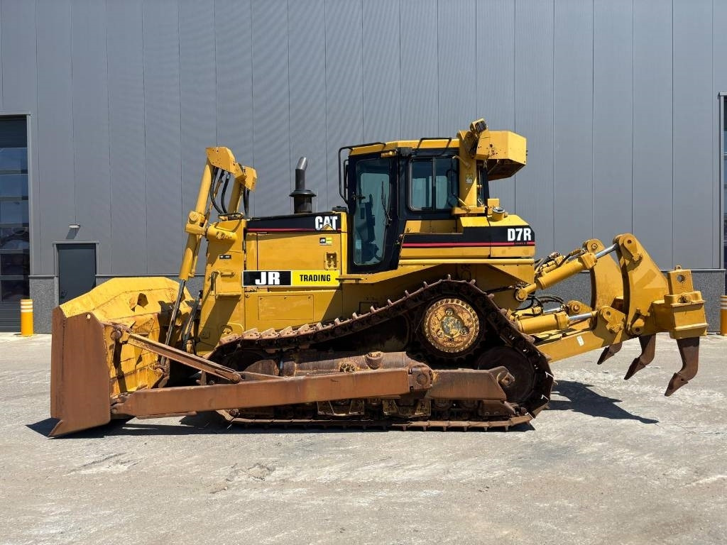 CAT D 7 R (Leica GPS / Under Preparation) - بلدوزر: صور 1 CAT D 7 R (Leica GPS / Under Preparation) - بلدوزر: صور 1