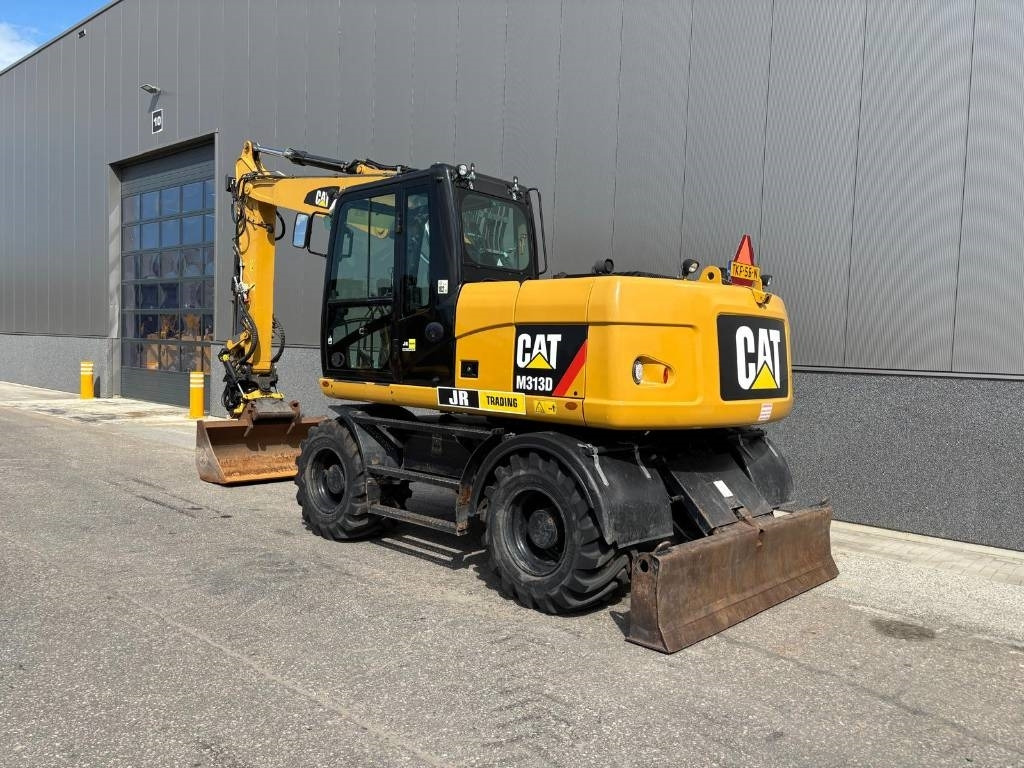 CAT M 313 D - حفارة على عجلات: صور 3 CAT M 313 D - حفارة على عجلات: صور 3