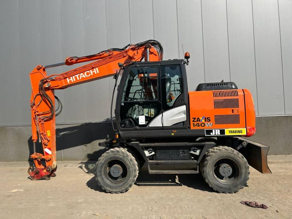 Hitachi ZX 140 W-5B - حفارة على عجلات: صور 1 Hitachi ZX 140 W-5B - حفارة على عجلات: صور 1