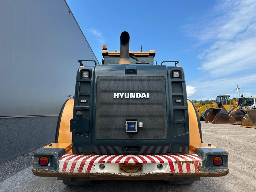 Hyundai HL 970 - اللودر بعجل: صور 4 Hyundai HL 970 - اللودر بعجل: صور 4