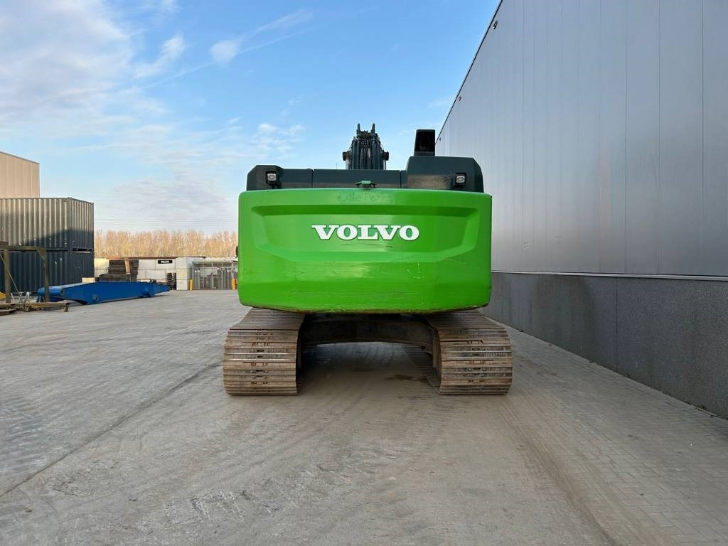 Volvo EC 380 EL - حفارات زحافة: صور 4 Volvo EC 380 EL - حفارات زحافة: صور 4