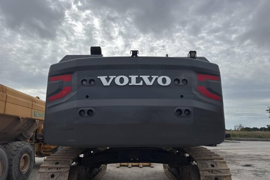 Volvo EC 750 EL - حفارات زحافة: صور 3 Volvo EC 750 EL - حفارات زحافة: صور 3