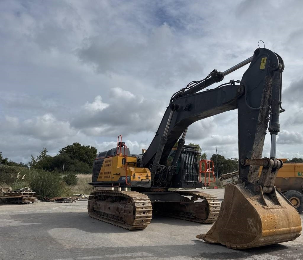 Volvo EC 750 EL - حفارات زحافة: صور 5 Volvo EC 750 EL - حفارات زحافة: صور 5