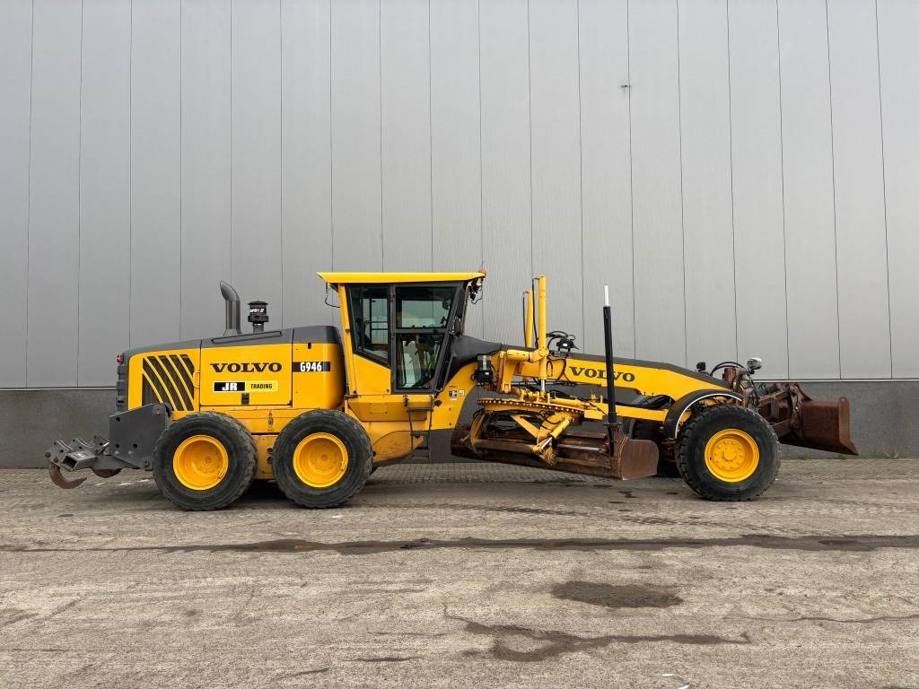 Volvo G 946 AWD (CE Certified / New Engine) - آلة تسوية الأرض: صور 5 Volvo G 946 AWD (CE Certified / New Engine) - آلة تسوية الأرض: صور 5