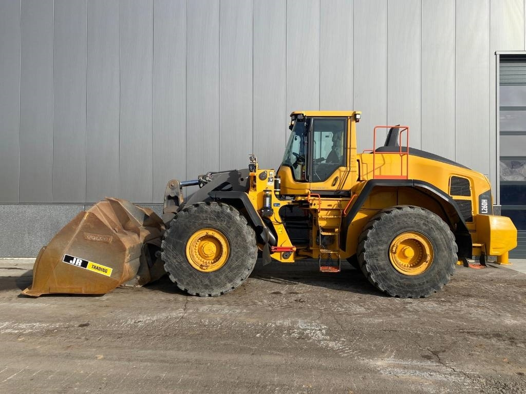 Volvo L 260 H (CDC + BSS) - اللودر بعجل: صور 1 Volvo L 260 H (CDC + BSS) - اللودر بعجل: صور 1
