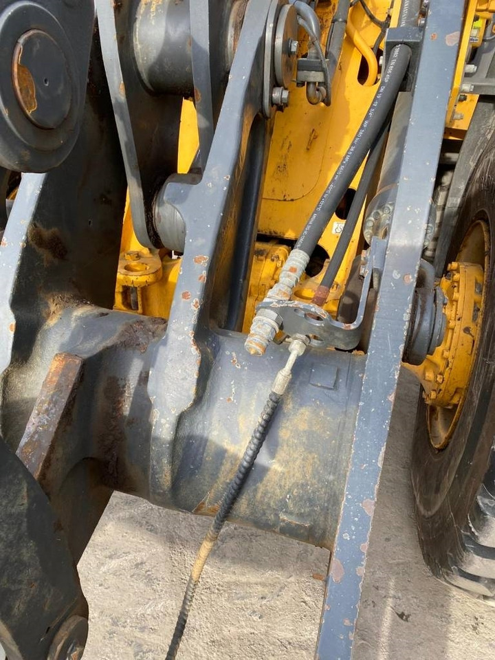 اللودر بعجل Volvo L 90 G: صور 28 اللودر بعجل Volvo L 90 G: صور 28