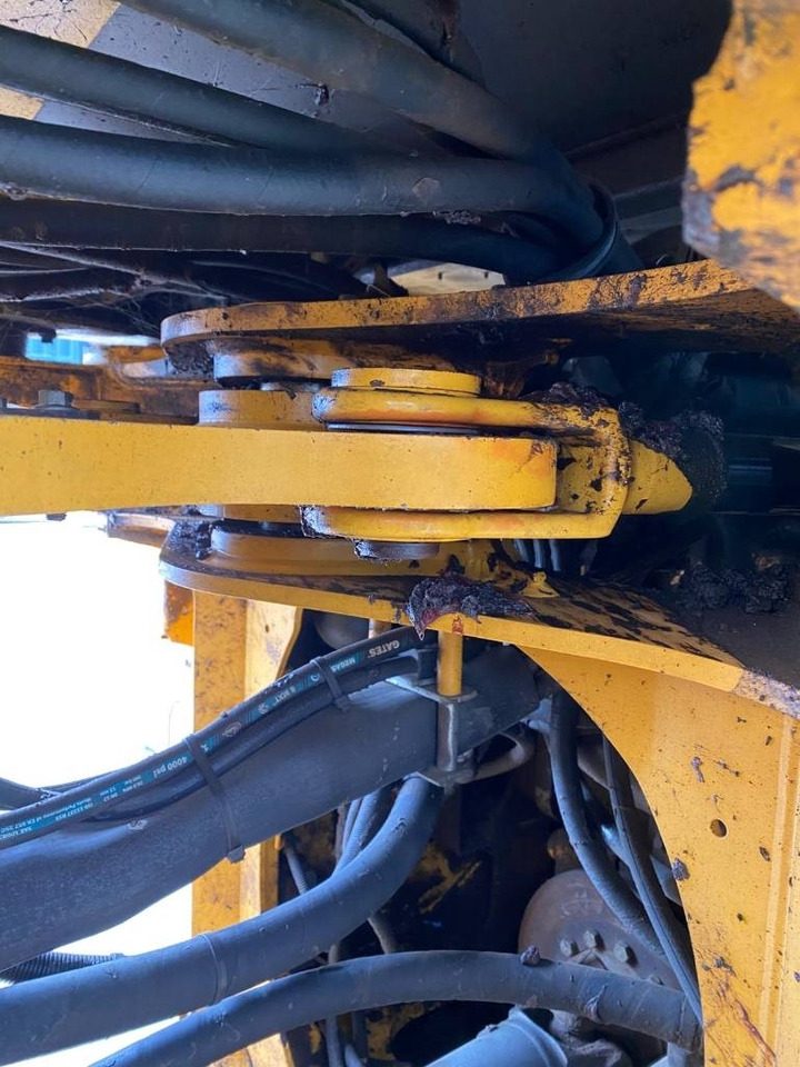 اللودر بعجل Volvo L 90 G: صور 35 اللودر بعجل Volvo L 90 G: صور 35