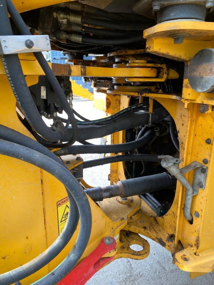 اللودر بعجل Volvo L 90 G: صور 37 اللودر بعجل Volvo L 90 G: صور 37