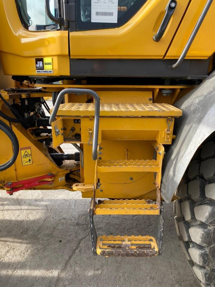 اللودر بعجل Volvo L 90 G: صور 38 اللودر بعجل Volvo L 90 G: صور 38