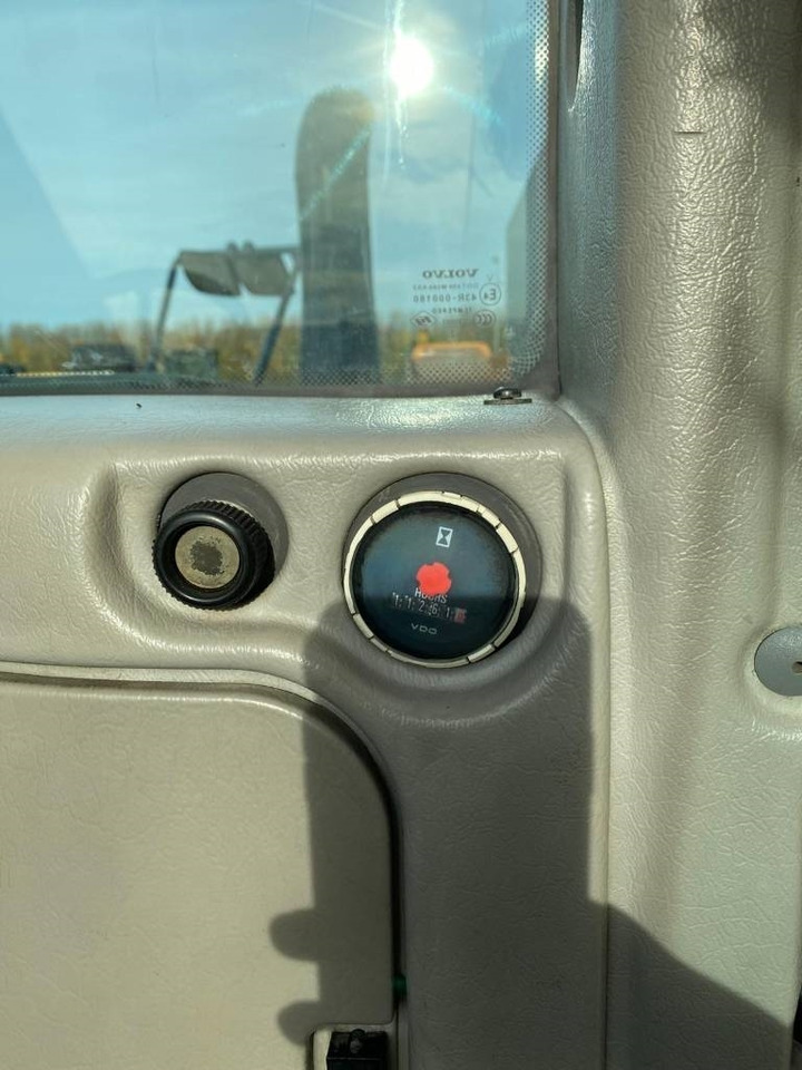 اللودر بعجل Volvo L 90 G: صور 18 اللودر بعجل Volvo L 90 G: صور 18