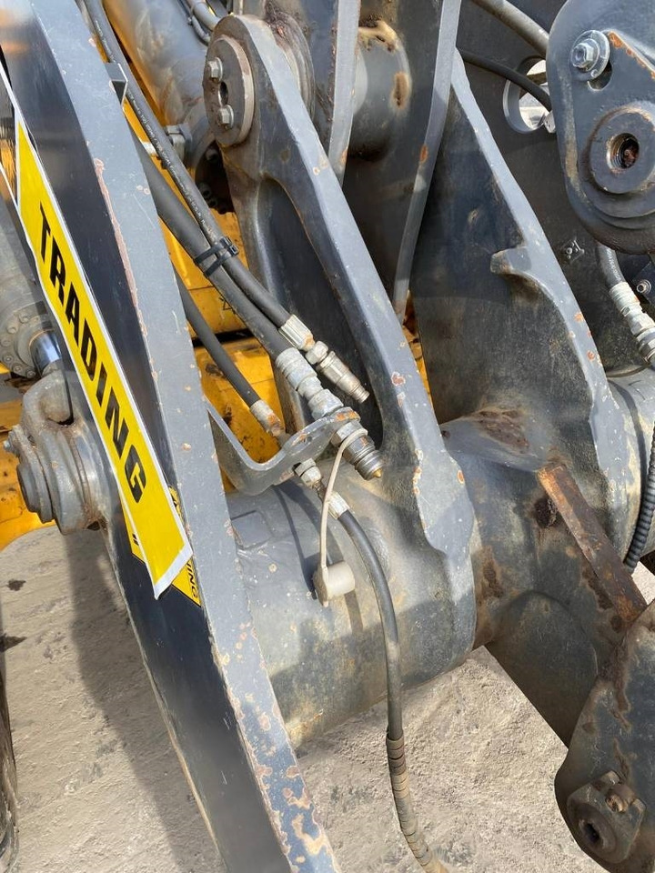 اللودر بعجل Volvo L 90 G: صور 29 اللودر بعجل Volvo L 90 G: صور 29