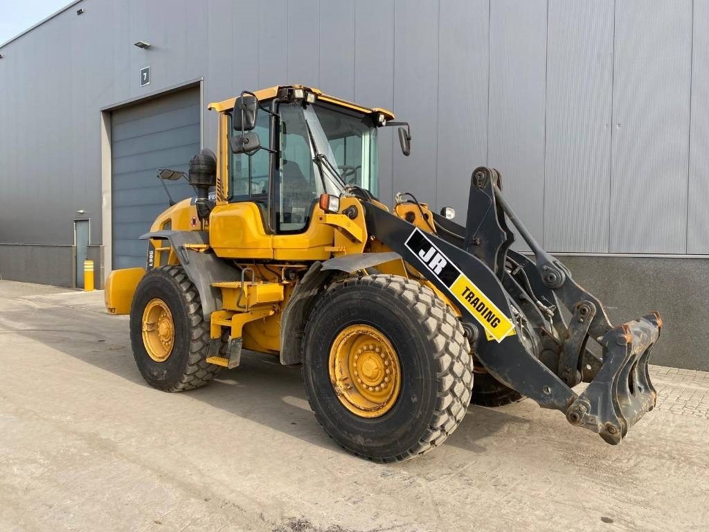 اللودر بعجل Volvo L 90 G: صور 7 اللودر بعجل Volvo L 90 G: صور 7