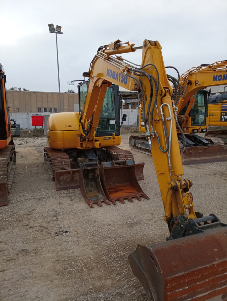 KOMATSU PC80MR-5 - حفارات زحافة: صور 2 KOMATSU PC80MR-5 - حفارات زحافة: صور 2