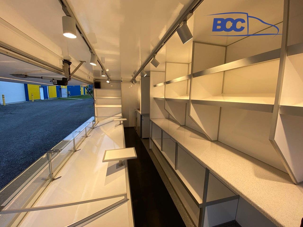 BCC POLSKA - FOOD TRUCK - MOBILNY SKLEP SPOŻYWCZY, AUTO SKLEP SPOŻYWCZY - PEUGEOT BOXER - شاحنات طعام: صور 1 BCC POLSKA - FOOD TRUCK - MOBILNY SKLEP SPOŻYWCZY, AUTO SKLEP SPOŻYWCZY - PEUGEOT BOXER - شاحنات طعام: صور 1