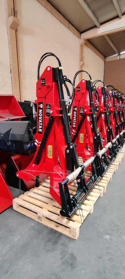 Novatar Tractor Rear Loader - جرار: صور 3 Novatar Tractor Rear Loader - جرار: صور 3