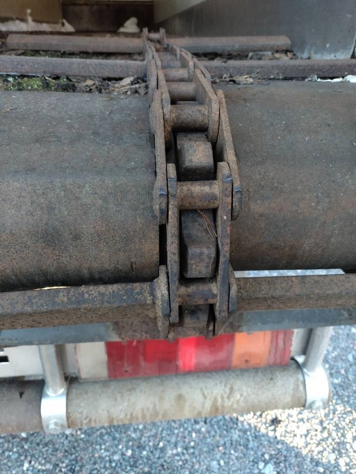 Lipe 81 mottinen ketjupurku kärry, rautajouset - المقطورة الزراعية: صور 5 Lipe 81 mottinen ketjupurku kärry, rautajouset - المقطورة الزراعية: صور 5