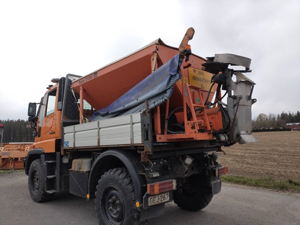 Mercedes-Benz Unimog ,hiekoitin,aura,kippilava - جرافة ثلج: صور 4 Mercedes-Benz Unimog ,hiekoitin,aura,kippilava - جرافة ثلج: صور 4