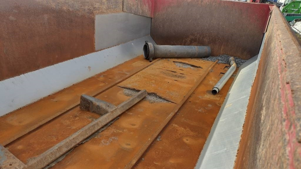 جسم الشاحنة المسطحة SLP Automaattikasettilava 6m: صور 7 جسم الشاحنة المسطحة SLP Automaattikasettilava 6m: صور 7