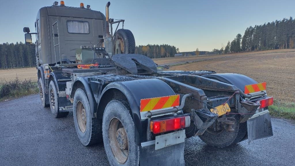Scania R144 530 8x4 RASKASVETURI - شاحنة جرار: صور 3 Scania R144 530 8x4 RASKASVETURI - شاحنة جرار: صور 3