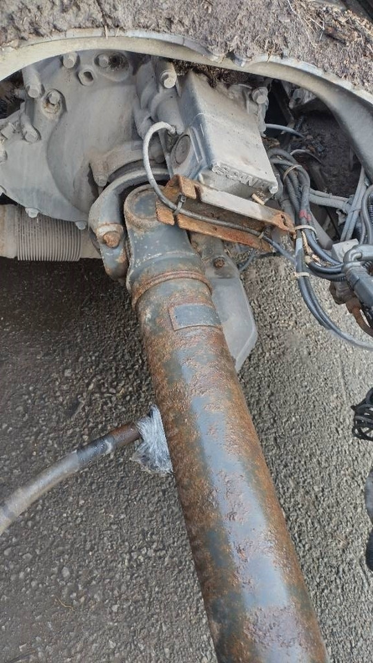 Scania R580 8x2 täysilma alusta,8m runko  - الشاسيه شاحنة: صور 5 Scania R580 8x2 täysilma alusta,8m runko  - الشاسيه شاحنة: صور 5