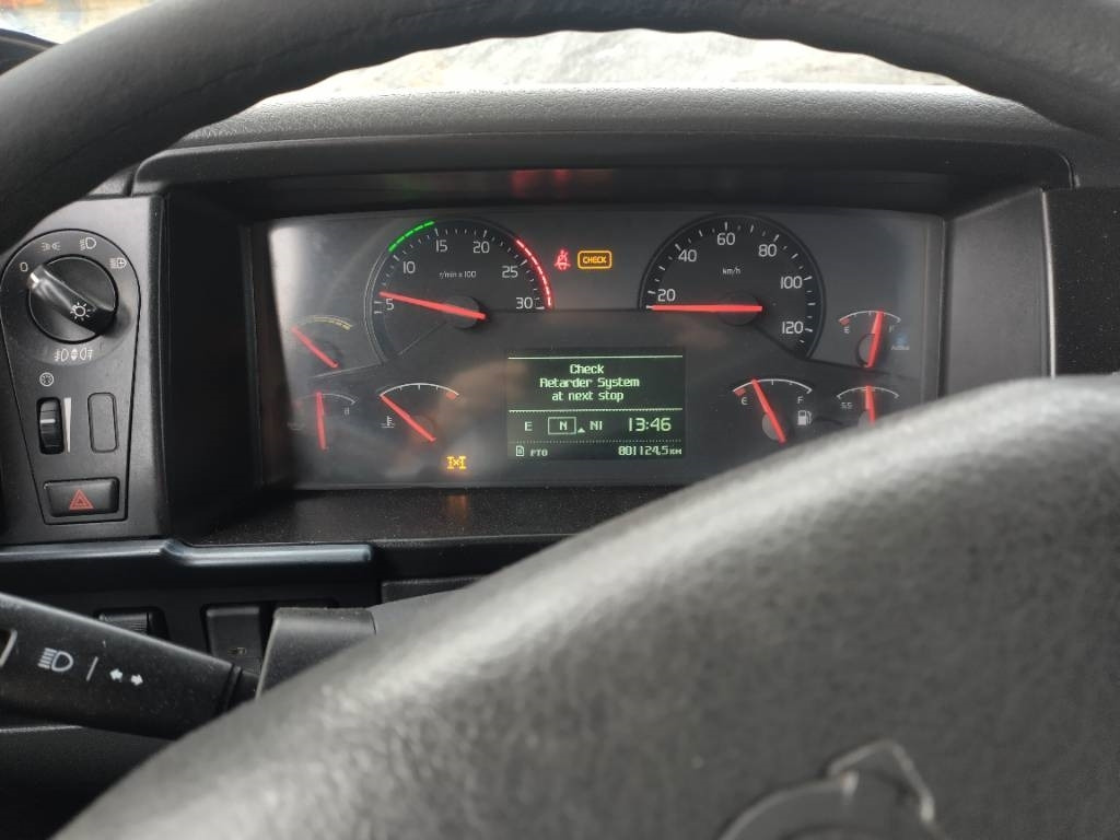 Volvo FH13 6x4 multilift koukku laite  إيجار Volvo FH13 6x4 multilift koukku laite: صور 6