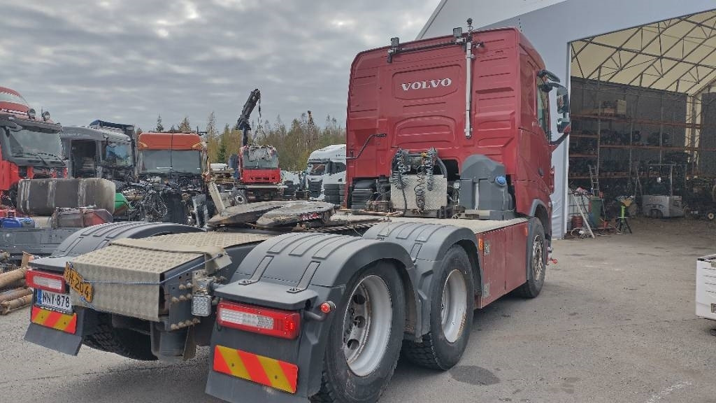 Volvo FH13 6x4 nouseva teliveto, HYDR!! - شاحنة جرار: صور 4 Volvo FH13 6x4 nouseva teliveto, HYDR!! - شاحنة جرار: صور 4