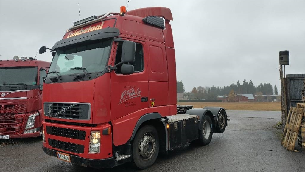 Volvo FH480 6x2 takateli veturi, hydrauliikka,manuaali - شاحنة جرار: صور 4 Volvo FH480 6x2 takateli veturi, hydrauliikka,manuaali - شاحنة جرار: صور 4