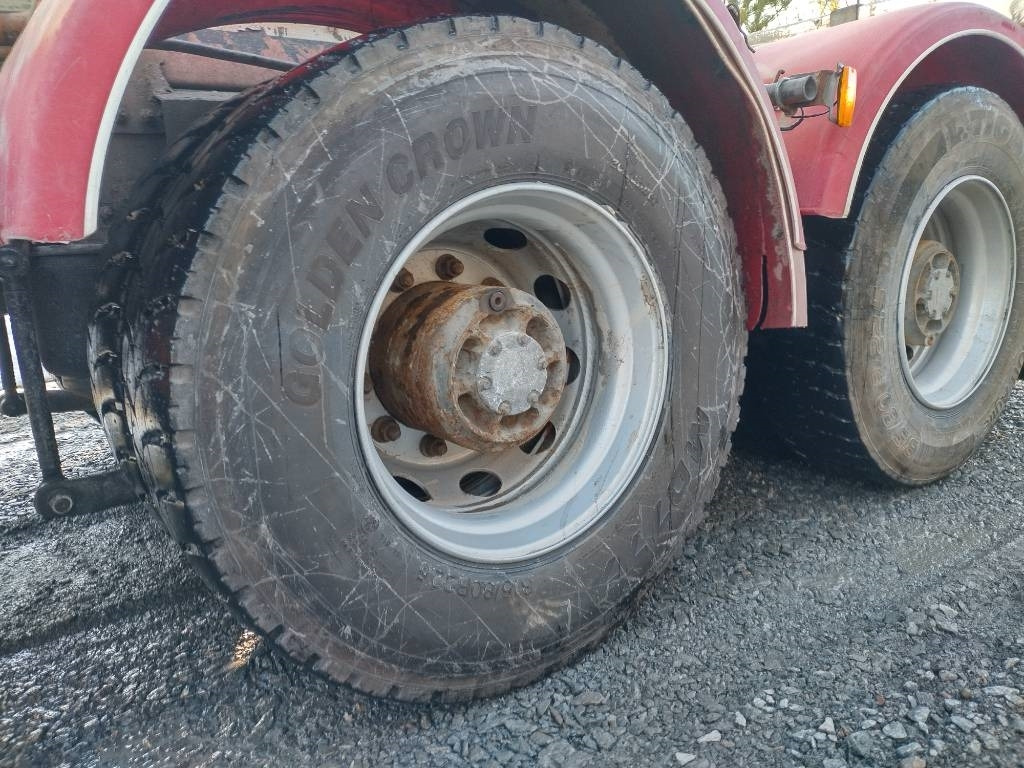 Volvo FH750 puuvarustus, napaperät,trippeli - شاحنة قطع الأشجار: صور 3 Volvo FH750 puuvarustus, napaperät,trippeli - شاحنة قطع الأشجار: صور 3