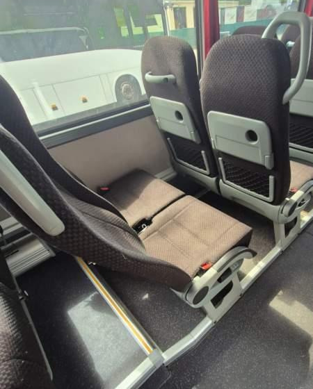 Isuzu KENDO INTERLINER / SPROWADZONE / 70 000 KM / KLIMA - باص النقل بين المدن: صور 5 Isuzu KENDO INTERLINER / SPROWADZONE / 70 000 KM / KLIMA - باص النقل بين المدن: صور 5
