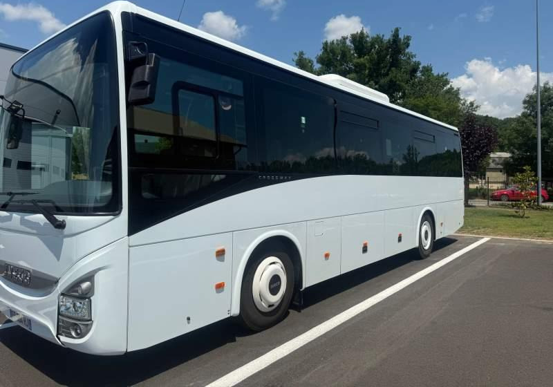 Iveco CROSSWAY/ DŁUGOŚĆ 10.70 M / MANUAL / EURO 6 إيجار Iveco CROSSWAY/ DŁUGOŚĆ 10.70 M / MANUAL / EURO 6: صور 9