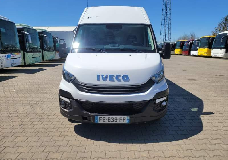 Iveco DAILY 35-140 / SPROWADZONY Z FRANCJI / TEMPOMAT - فان: صور 3 Iveco DAILY 35-140 / SPROWADZONY Z FRANCJI / TEMPOMAT - فان: صور 3