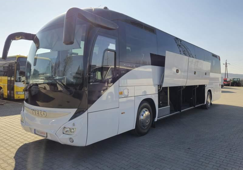 Iveco MAGELYS / SPROWADZONY / WINDA / EURO 6 - سياحية حافلة: صور 5 Iveco MAGELYS / SPROWADZONY / WINDA / EURO 6 - سياحية حافلة: صور 5