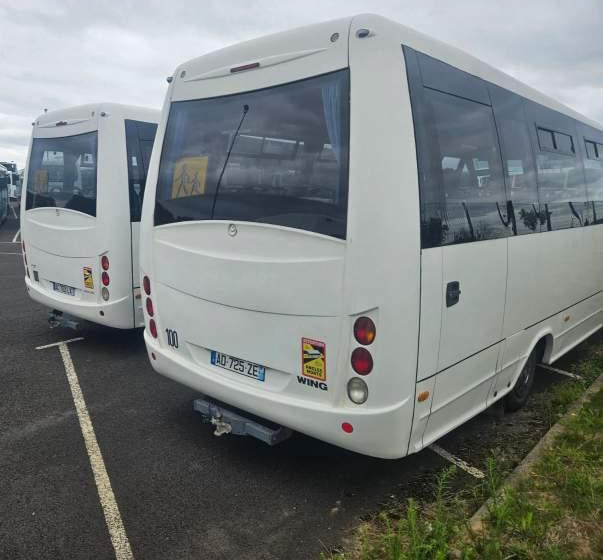 Iveco WING / SPROWADZONY/ 34 MIEJSCA/ MANUAL - حافلة صغيرة, ميكروباص: صور 3 Iveco WING / SPROWADZONY/ 34 MIEJSCA/ MANUAL - حافلة صغيرة, ميكروباص: صور 3