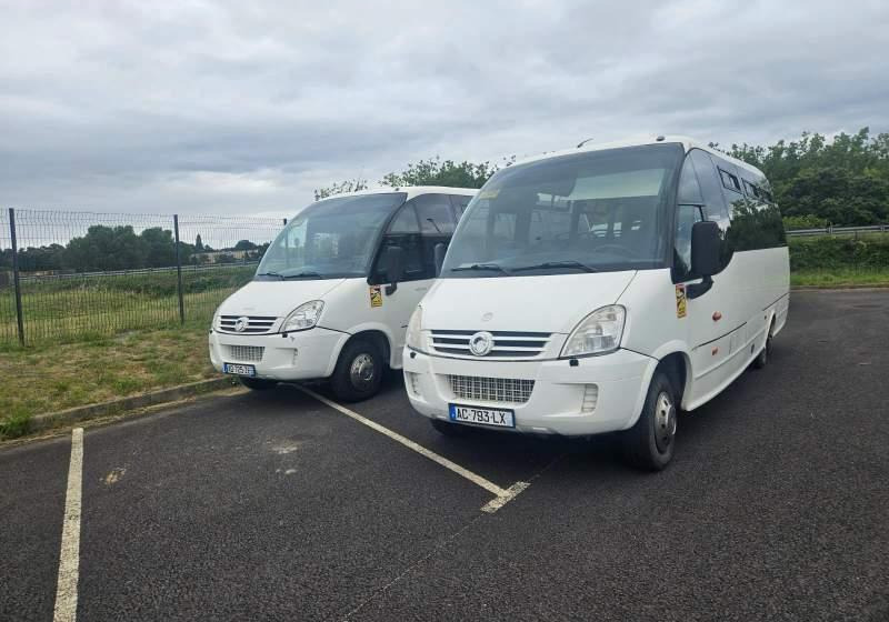 Iveco WING / SPROWADZONY/ 34 MIEJSCA/ MANUAL - حافلة صغيرة, ميكروباص: صور 1 Iveco WING / SPROWADZONY/ 34 MIEJSCA/ MANUAL - حافلة صغيرة, ميكروباص: صور 1