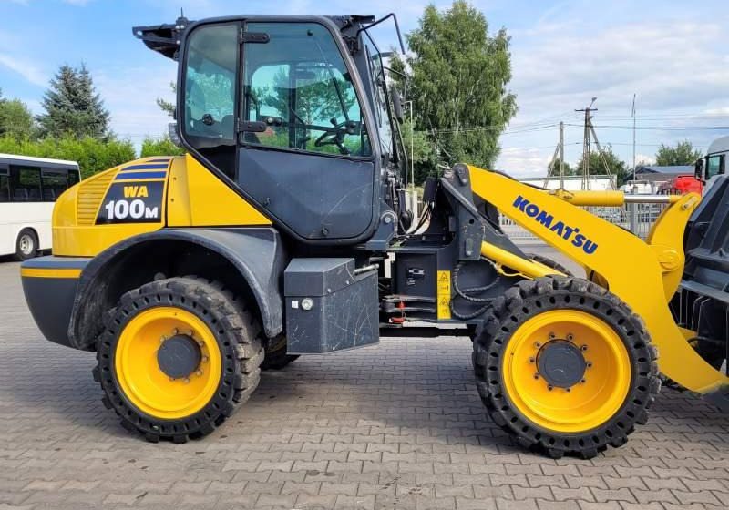 Komatsu WA1 100M / SPROWADZONA Z FRANCJI/ 6 300 MTH - اللودر بعجل: صور 5 Komatsu WA1 100M / SPROWADZONA Z FRANCJI/ 6 300 MTH - اللودر بعجل: صور 5