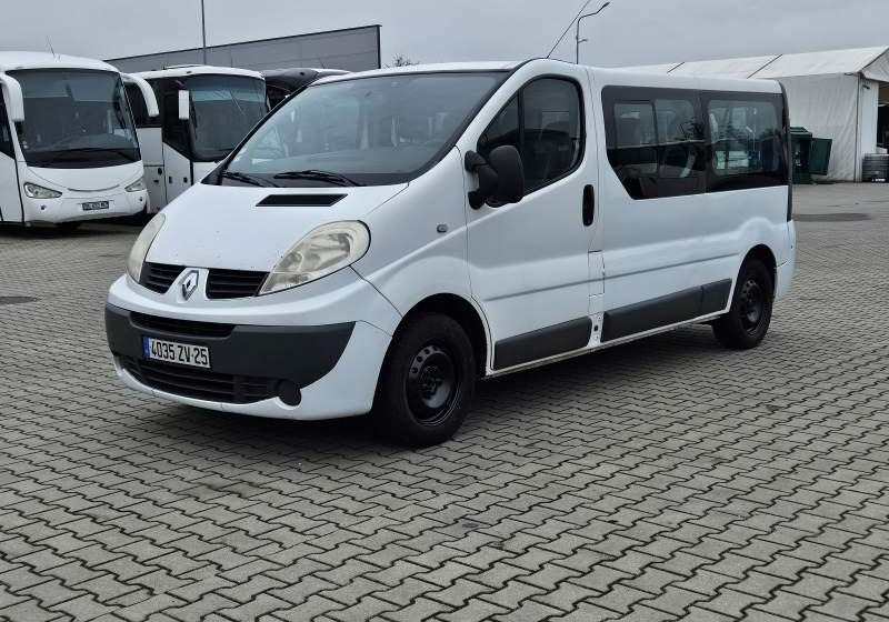 Renault TRAFIC 2.0 DCI 90 COMBI L2H1 / SPROWADZONY - حافلة صغيرة, ميكروباص: صور 1 Renault TRAFIC 2.0 DCI 90 COMBI L2H1 / SPROWADZONY - حافلة صغيرة, ميكروباص: صور 1