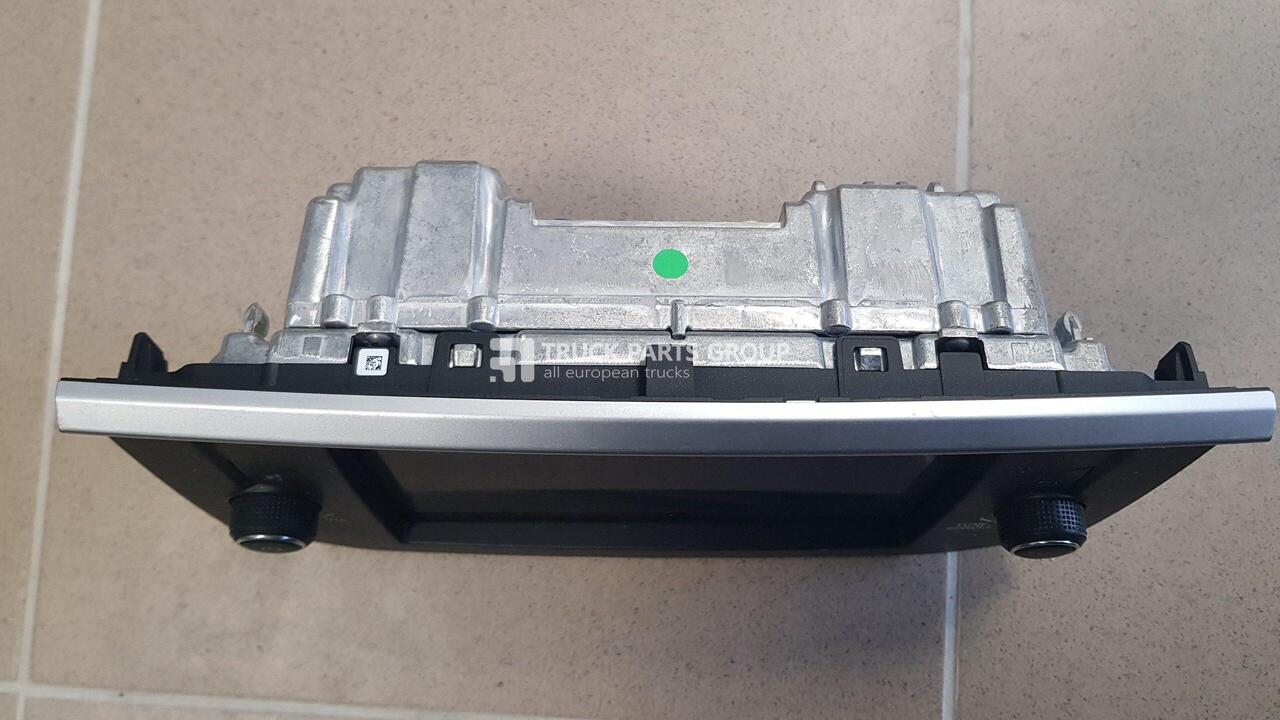 IVECO IVECO STRALIS EURO6 navi system, navigation system, multimedia system, radio audio control 5802403831, 5801677506 - نظم الملاحة - شاحنة: صور 2 IVECO IVECO STRALIS EURO6 navi system, navigation system, multimedia system, radio audio control 5802403831, 5801677506 - نظم الملاحة - شاحنة: صور 2