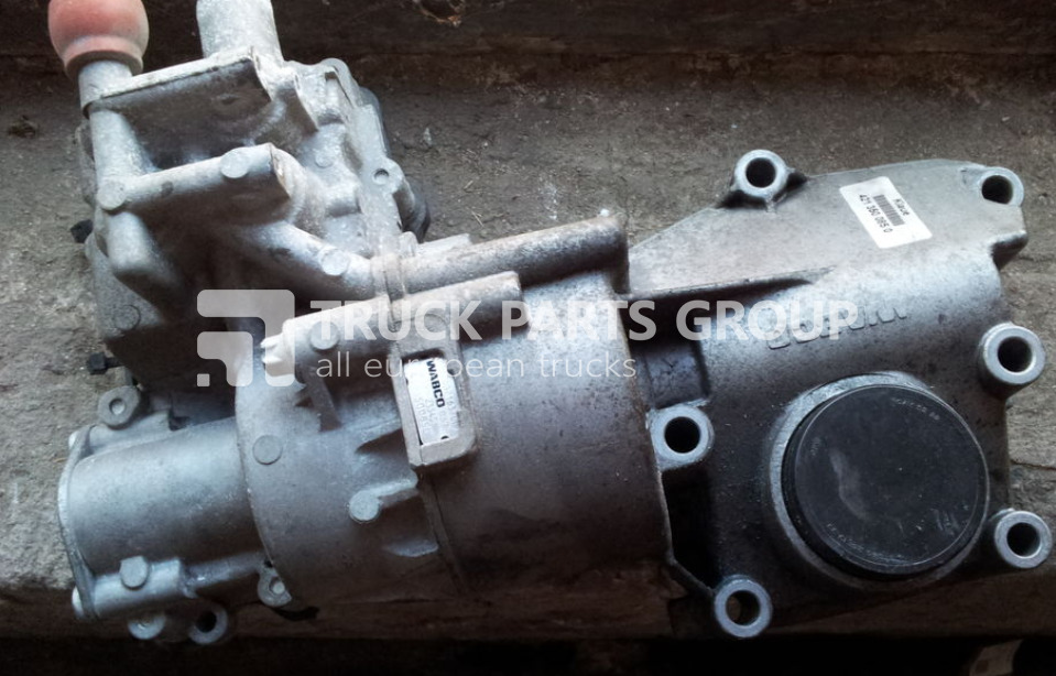 MERCEDES-BENZ EURO3, EURO5, shifting cylinder, gear cylinder, 001260646 control unit - علبة التروس و قطع الغيار - شاحنة: صور 1 MERCEDES-BENZ EURO3, EURO5, shifting cylinder, gear cylinder, 001260646 control unit - علبة التروس و قطع الغيار - شاحنة: صور 1