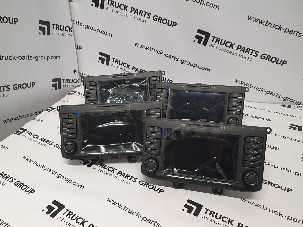 Scania T, P, G, R, L series EURO6, EURO 6 emission standard series multimedia navigation system HU scania AUS4 STD DAB, NAVI system, Harman / Becker 2594720, 2735760, 2635711, 2783088, infotainment sy - نظم الملاحة - شاحنة: صور 2 Scania T, P, G, R, L series EURO6, EURO 6 emission standard series multimedia navigation system HU scania AUS4 STD DAB, NAVI system, Harman / Becker 2594720, 2735760, 2635711, 2783088, infotainment sy - نظم الملاحة - شاحنة: صور 2