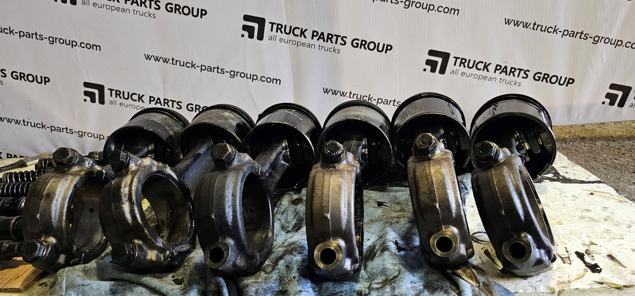 VOLVO VOLVO FH12, EURO3, D12D all full engine parts, cylinder block, crankshaft, camshaft, pistons, conrods, liners, cylinder head 21582793, 21625908, 22251164, 22498408, 23744941, 85003962, 85009962, 20482 - قطع الغيار - شاحنة: صور 4 VOLVO VOLVO FH12, EURO3, D12D all full engine parts, cylinder block, crankshaft, camshaft, pistons, conrods, liners, cylinder head 21582793, 21625908, 22251164, 22498408, 23744941, 85003962, 85009962, 20482 - قطع الغيار - شاحنة: صور 4